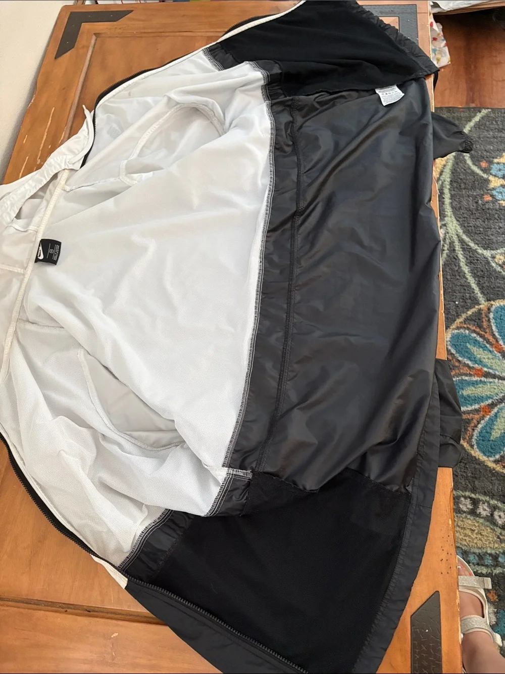 Nike Two-Tone White and Black Hooded Windbreaker Jacket Size 3X